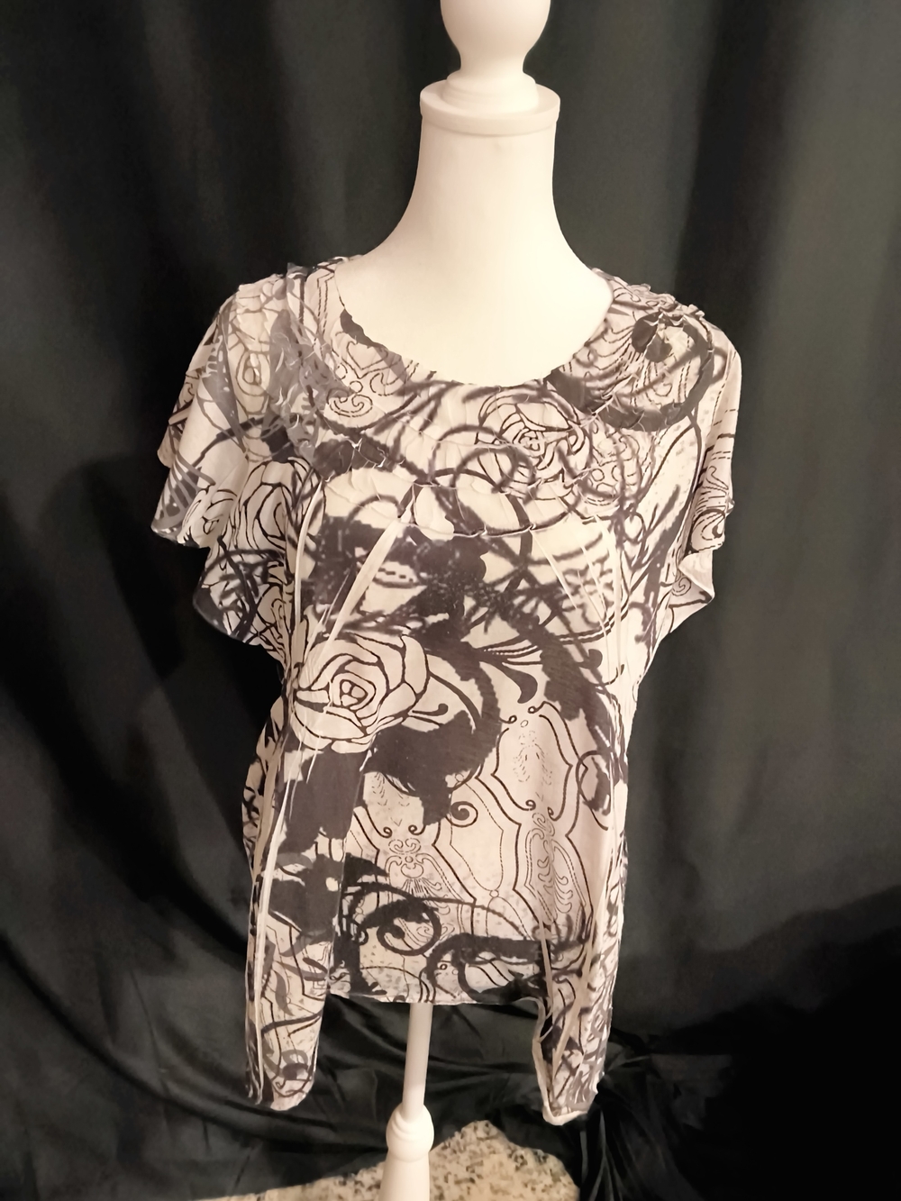 Style & Co. Short-Sleeve Abstract Floral Tee in Gray and White